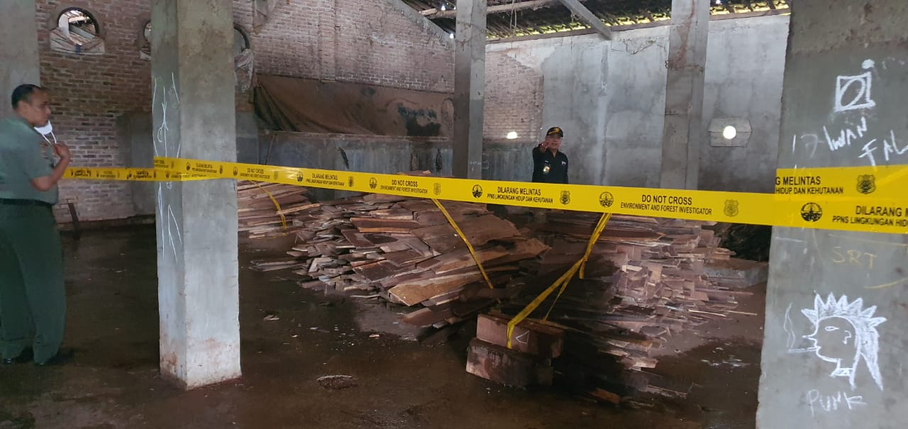 Pemodal Kayu Sonokeling Illegal di Lampung Siap disidangkan