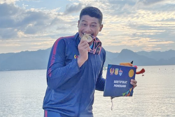 Rudiansyah Atlet Dayung Kota Depok Borong 3 Emas 2 Perak Pada PON XX Papua 2021