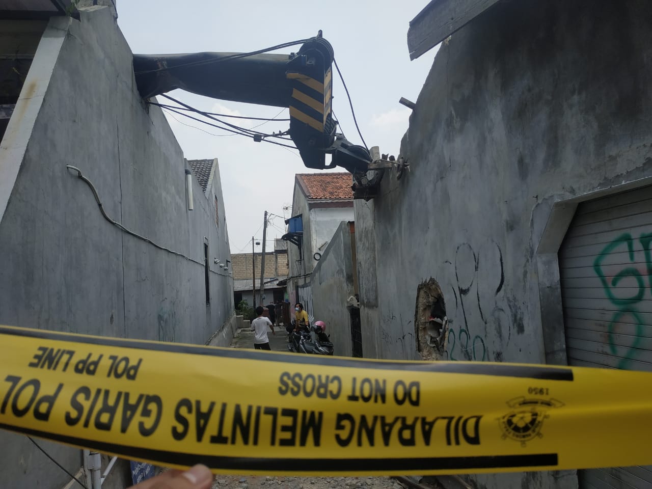 Penyidik Tetapkan Tersangka di Kasus Crane Roboh