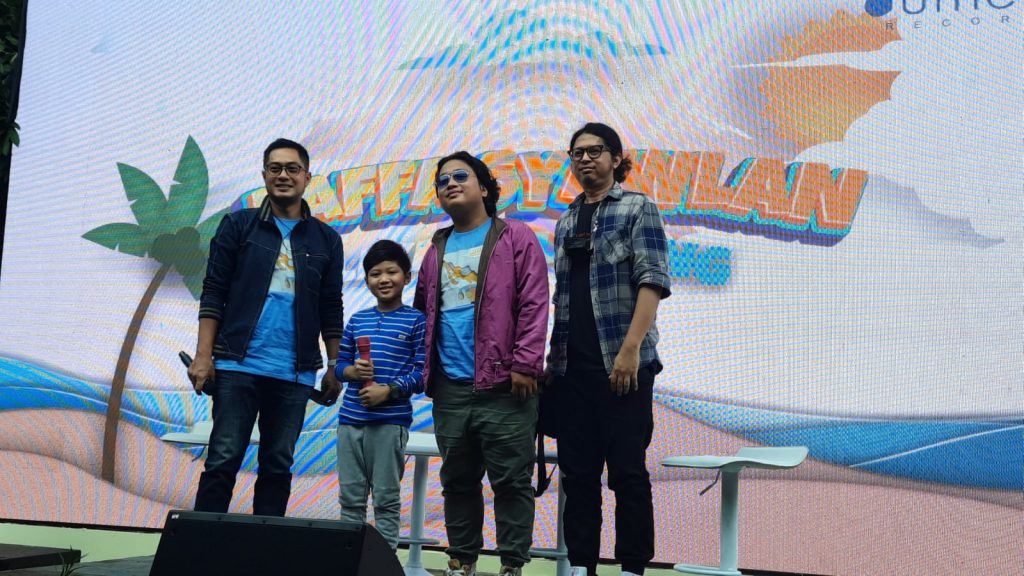WhatsApp Image 2021 11 20 at 08.24.11 - Bangkitkan Industri Lagu Anak, Daffa Syawlan Rilis Single Layang-Layang