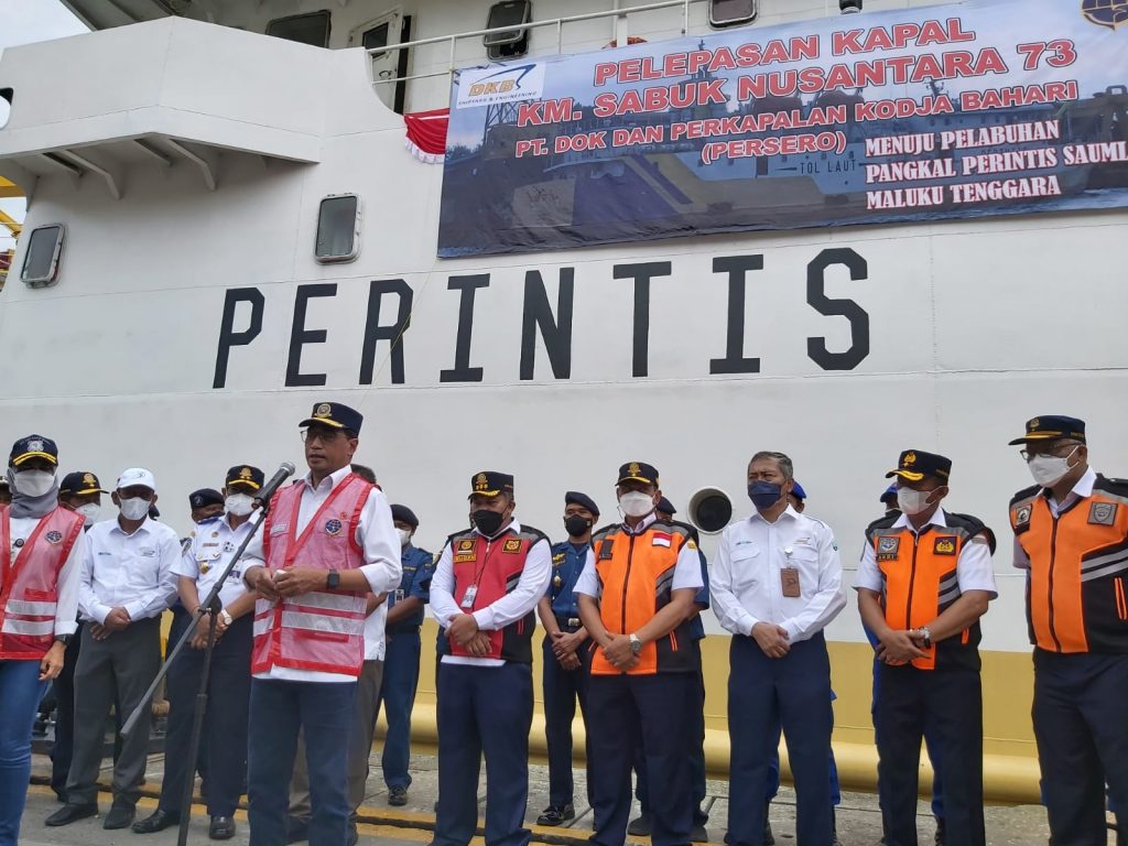 WhatsApp Image 2021 12 25 at 22.45.37 - PT Dok dan Perkapalan Kodja Bahari (Persero) Serahkan Kapal Perintis 2000 GT KM Sabuk Nusantara 73 Pesanan Kemenhub