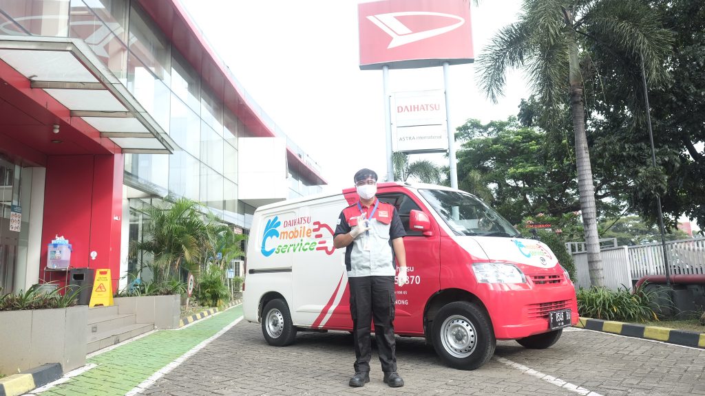 Bengkel Siaga Daihatsu Tetap Layani Pelanggan Saat Nataru 2 daihatsu servis - Bengkel Siaga Daihatsu Tetap Layani Pelanggan Saat Nataru