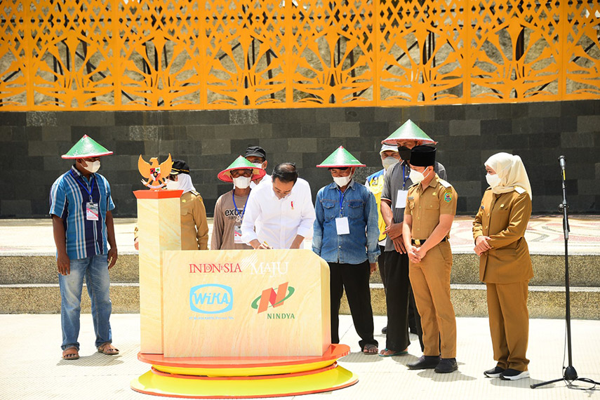 Presiden Jokowi Resmikan Bendungan Tugu