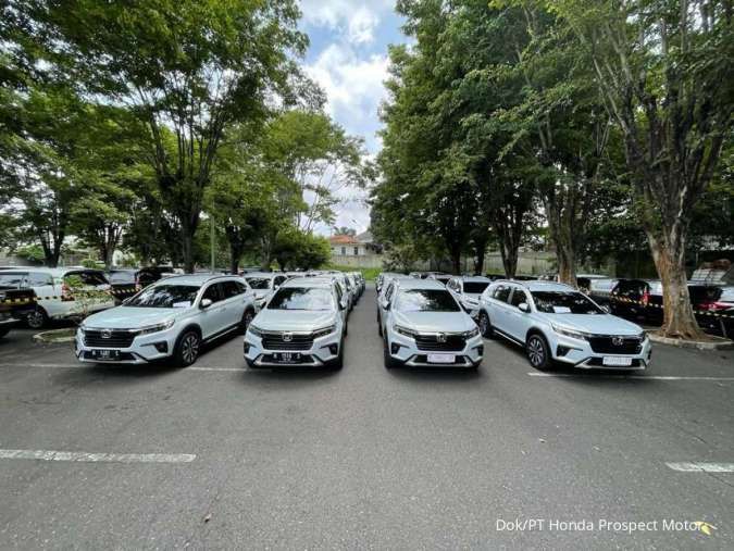Honda Semarang Center Lakukan Penyerahan All New Honda BR-V kepada Konsumen