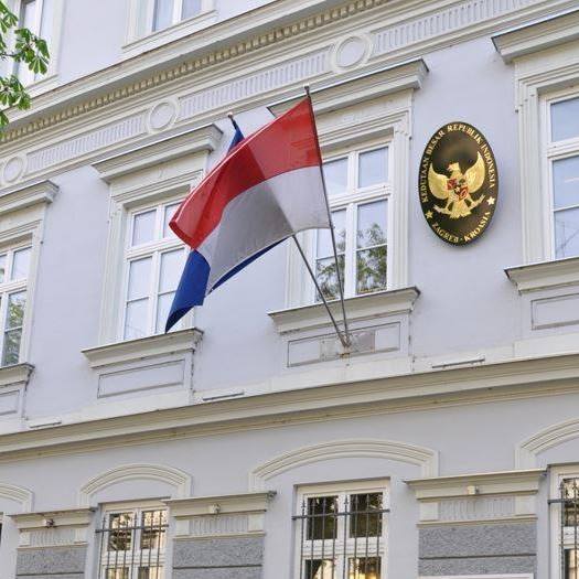 Penataan Perwakilan Republik Indonesia di Luar Negeri dalam Rangka Mewujudkan Diplomasi Ekonomi