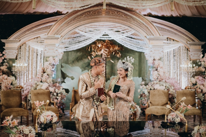 Picsart 22 01 17 13 18 16 031 1 - Intip Momen Bahagia Pernikahan Vidi Aldiano Dengan Sheila Dara