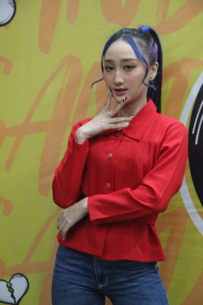 IMG 20220203 WA0019 - Jebolan IMB Ini Muncul Dengan Pacar Selingan