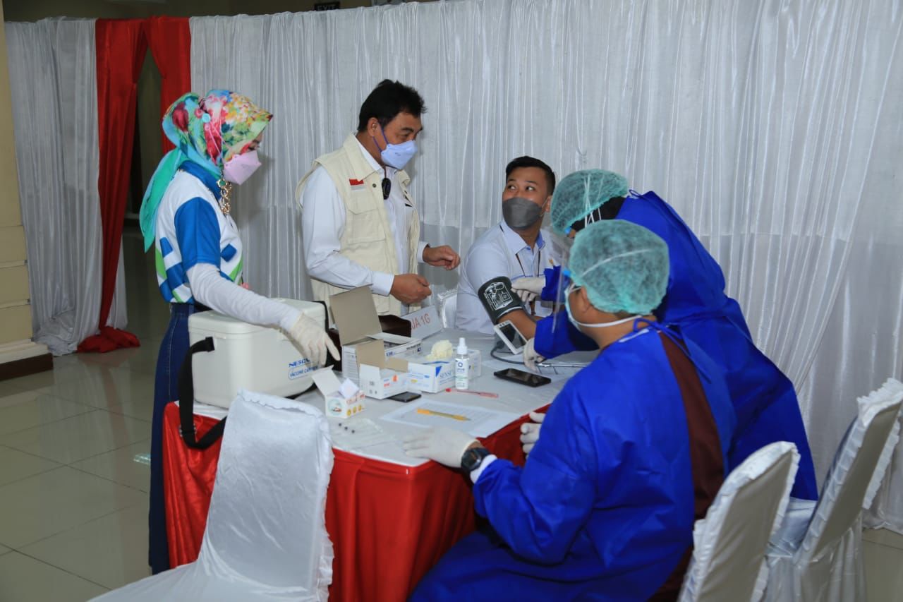 Karyawan LPDB-KUMKM di Vaksinasi Booster Agar Lebih Optimal Melayani Penyaluran Dana Bergulir