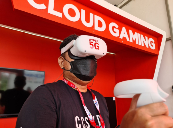 Pengalaman Teknologi Digital Terkini Melalui Implementasi Jaringan Hyper 5G Telkomsel