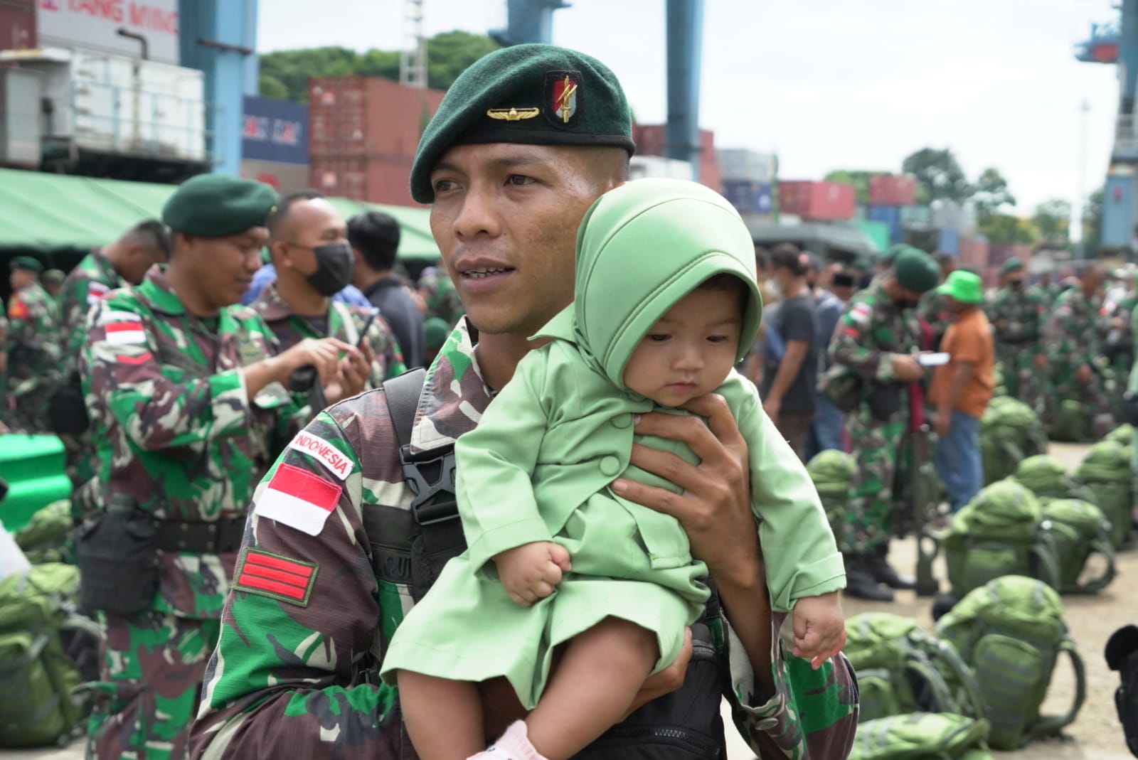Pangdam Sriwijaya Berangkatkan Ratusan Prajurit 142/KJ Ke Papua