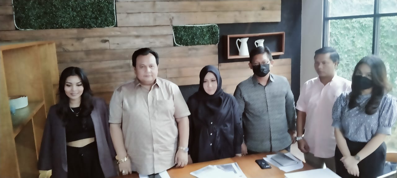 Bantahan Fashion Division Lakukan Penipuan Pada Desainer Indonesia Diajang PFW