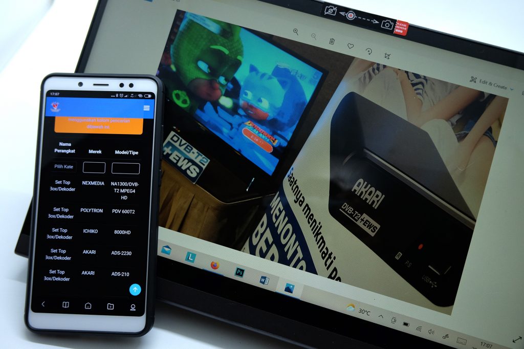 Akhir April Pemerintah Hentikan Siaran Televisi Analog 2 TV Digital STB - Akhir April Pemerintah Hentikan Siaran Televisi Analog