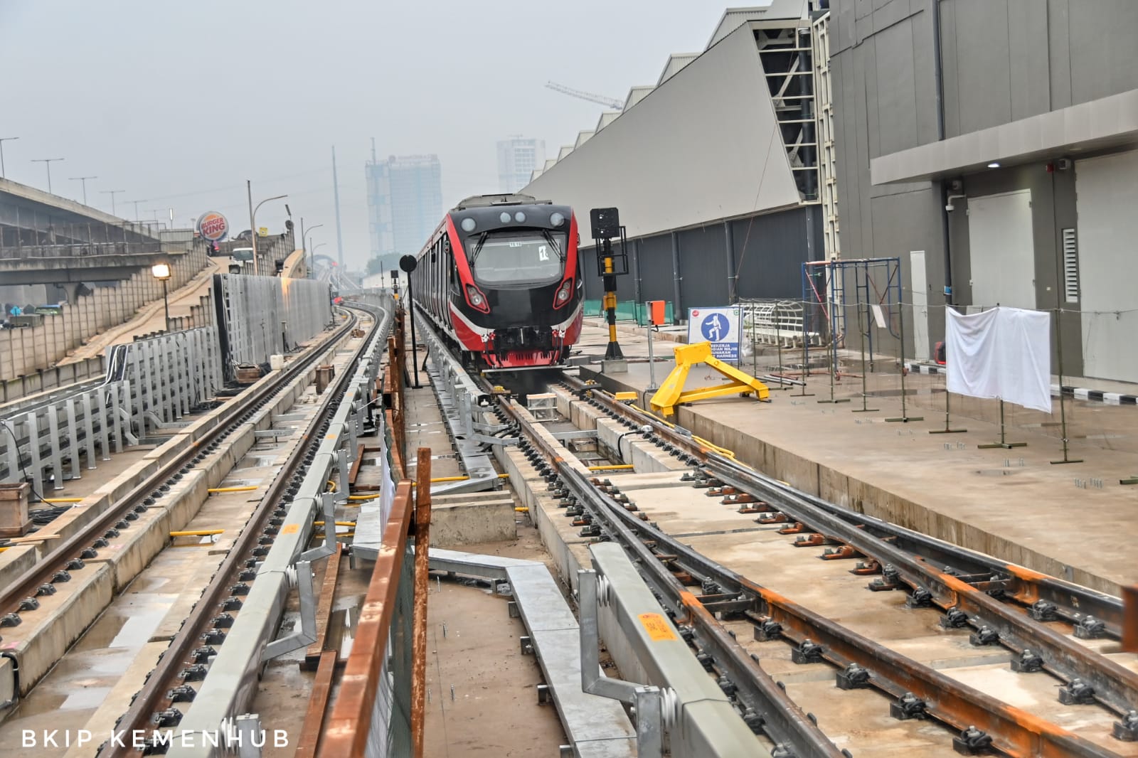 Targetkan soft launching LRT Jabodebek  dengan Hari Ulang Tahun Kemerdekaan
