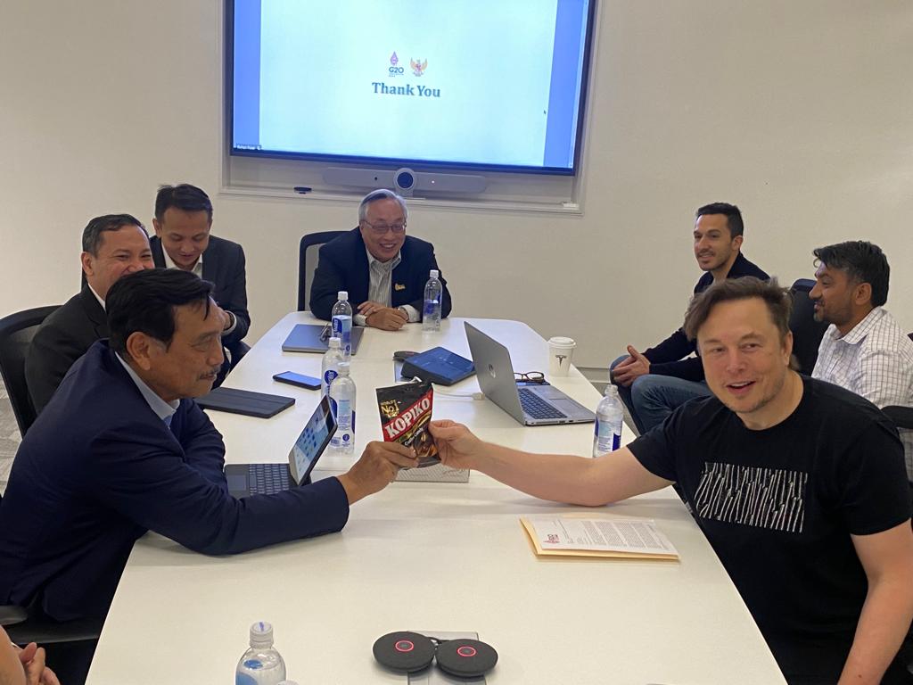 Gara-Gara Pertemuan Antara Elon Musk Dan Luhut Pandjaitan, Kopiko Bikin Heboh Lagi
