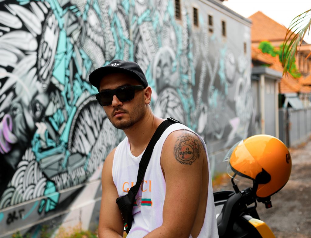 Balik Ke Indonesia, Rapper Ini Rilis Lagu Ballin in Bali - Indopos