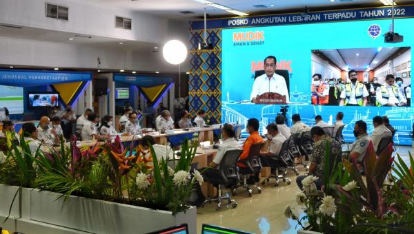 Posko Pusat Resmi Dibuka Menhub: Koordinasikan Angkutan Lebaran di Seluruh Indonesia Secara Terpadu 3 Posko Pusat Resmi Dibuka Menhub: Koordinasikan Angkutan Lebaran di Seluruh Indonesia Secara Terpadu