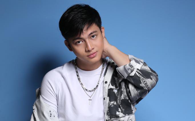 IMG 20220530 WA0016 - Perankan Putra Siregar Di Musik Video 'Terhukum Rindu', Wajah Ata Pantouw Jadi Sorotan