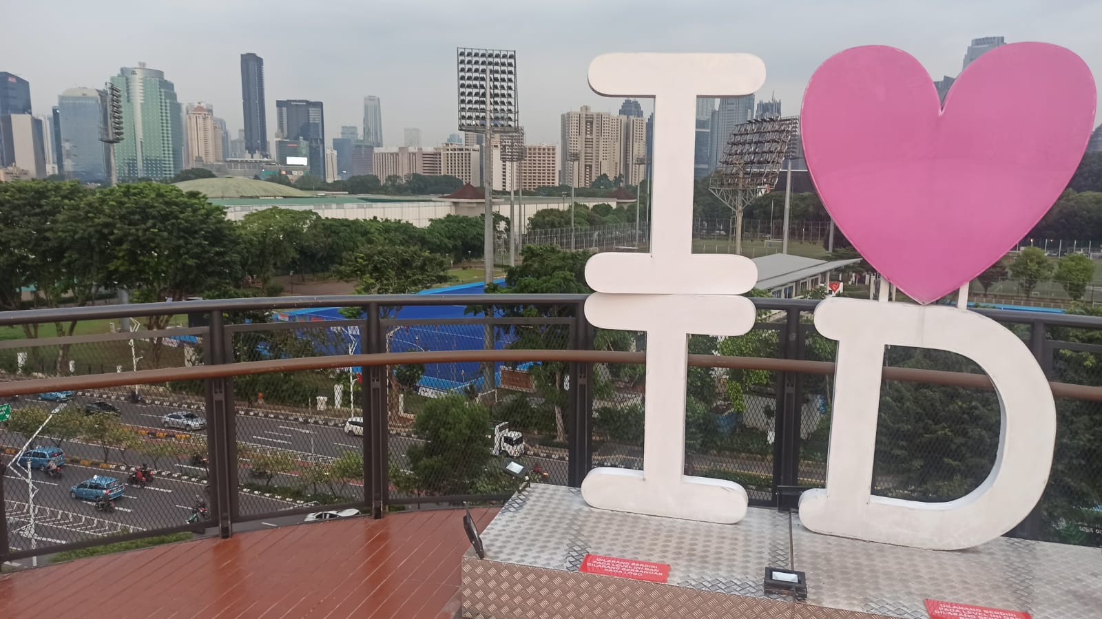 Notus Tempat Hang Out Suguhkan Pemandangan Jakarta Dari Ketinggian 2 IMG 20220605 WA0003 - Notus Tempat Hang Out Suguhkan Pemandangan Jakarta Dari Ketinggian