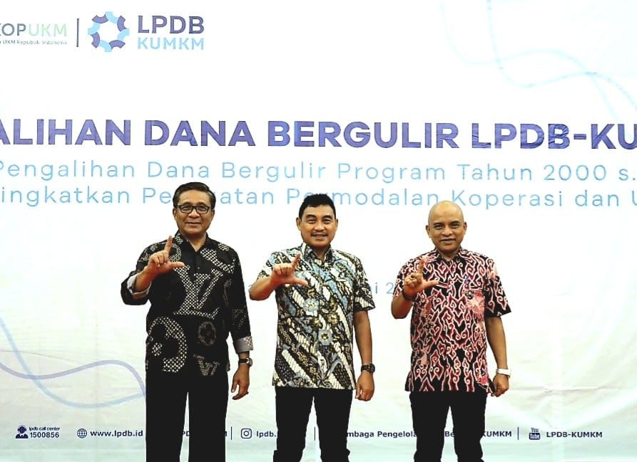 LPDB-KUMKM Laksanakan Acara Pengalihan Dana Bergulir di Kota Jambi