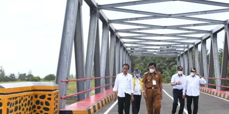 Jembatan Idano Sibolou