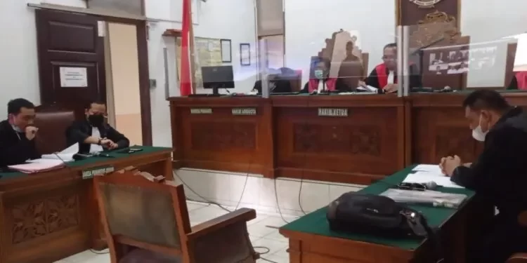 Nur Alamsyah Tak Hadir Lagi, Kesaksian Dibacakan JPU, Putra Siregar Bantah Mukul