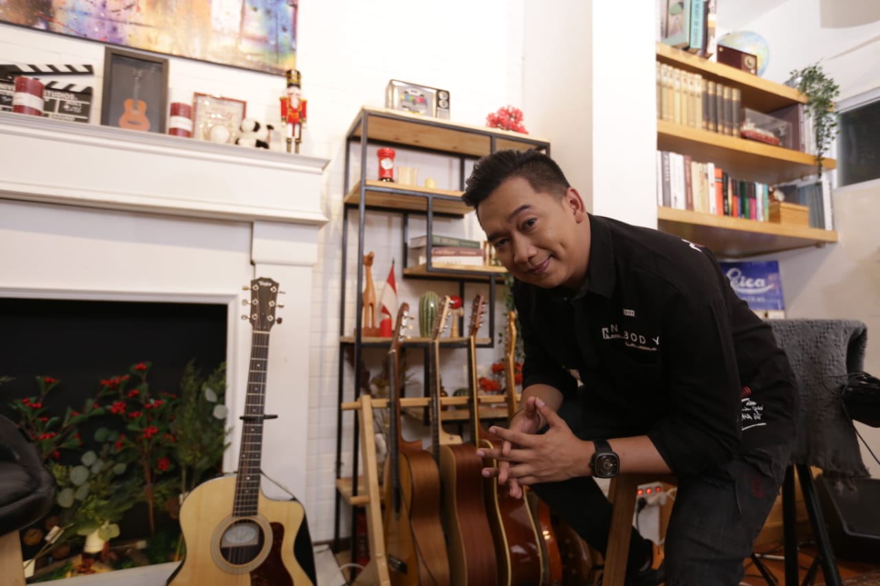 Angkat Kisah Cinta Semasa SMA, Nicco Aditya Rilis Single Berjudul "Menunggumu" 2 IMG 20220807 WA0004 - Angkat Kisah Cinta Semasa SMA, Nicco Aditya Rilis Single Berjudul "Menunggumu"