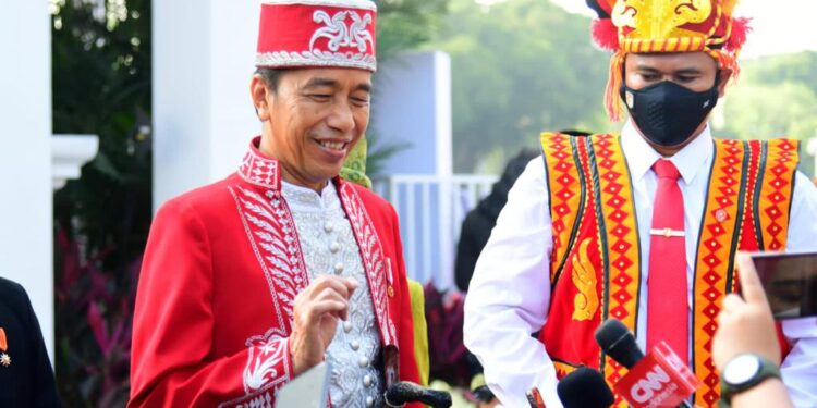 Presiden Jokowi Kenakan Baju Adat Buton pada HUT Kemerdekaan RI ke-77 1 HUT Kemerdekaan RI