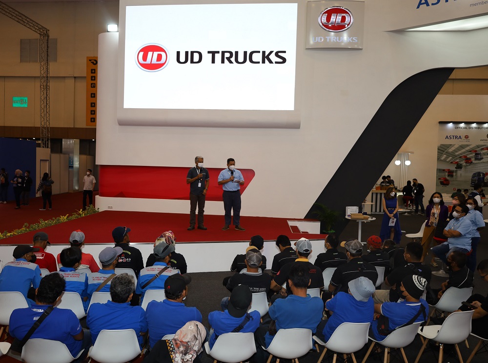 UD Truks - Kunci Sukses Transportasi Komersial UD Trucks, di GIIAS 2022