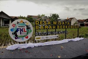 Adira Finance Beri Predikat Desa Wisata Ramah Berkendara Kepada Desa Rejowinangun Yogyakarta 3 Unknown 2 3 - Adira Finance Beri Predikat Desa Wisata Ramah Berkendara Kepada Desa Rejowinangun Yogyakarta