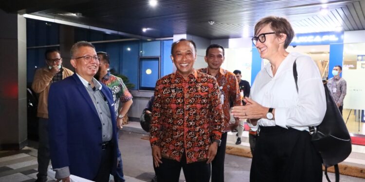 Dirjen Dukcapil Kemendagri:  Kita Perlu Belajar dari  Negara Estonia Soal Keamanan Siber dan Penerapan Identitas Kependudukan Digital