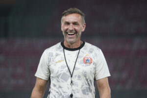 dsc044171662374595 - Di Balik Kisah Perjuangan Pelatih Persija Thomas Doll Sebagai Pesepak Bola