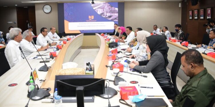 Komite II DPD RI Apresiasi Kinerja Kementerian PUPR dalam Pembangunan Infrastruktur Berbasis Masyarakat di Daerah