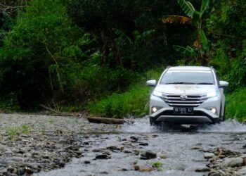 Petualangan Ikonik Daihatsu Terios 7 Wonders Siap Eksplorasi Keindahan Baubau, Sulawesi Tenggara
