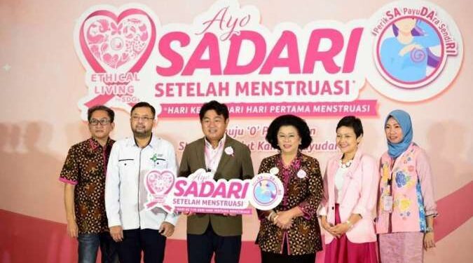 Kolaborasi Brand Pembalut Charm, YKPI & Kemenkes Luncurkan Gerakan SADARI 1 Gerakan Sadari