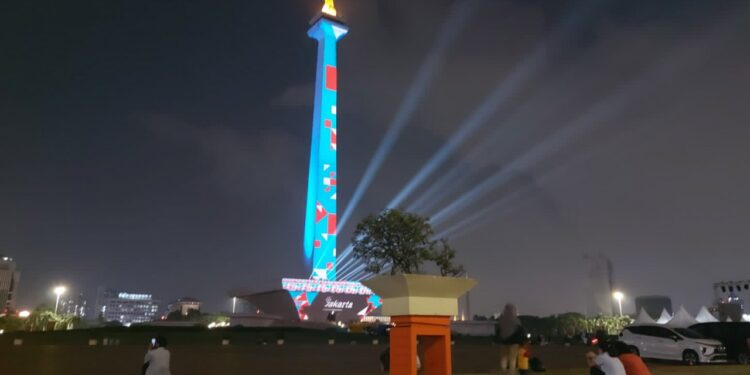 Monas