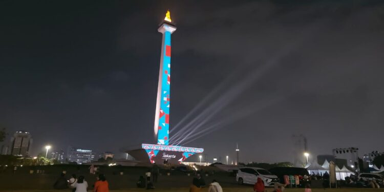 Monas