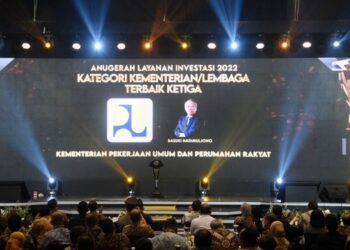 Kementerian PUPR Raih Peringkat Tiga Anugerah Layanan Investasi 2022 