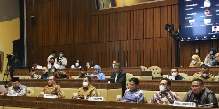 Kemendagri Matangkan PKPU dalam RDP bersama DPR dan Penyelenggara Pemilu