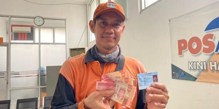 PT Pos Indonesia Permudah Pekerja Cairkan BSU