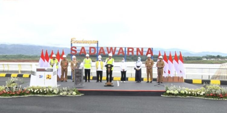 Resmikan Bendungan Sadawarna Sumedang, Presiden Harapkan Peningkatan Produksi Padi di Indramayu 1 Bendungan Sadawarna