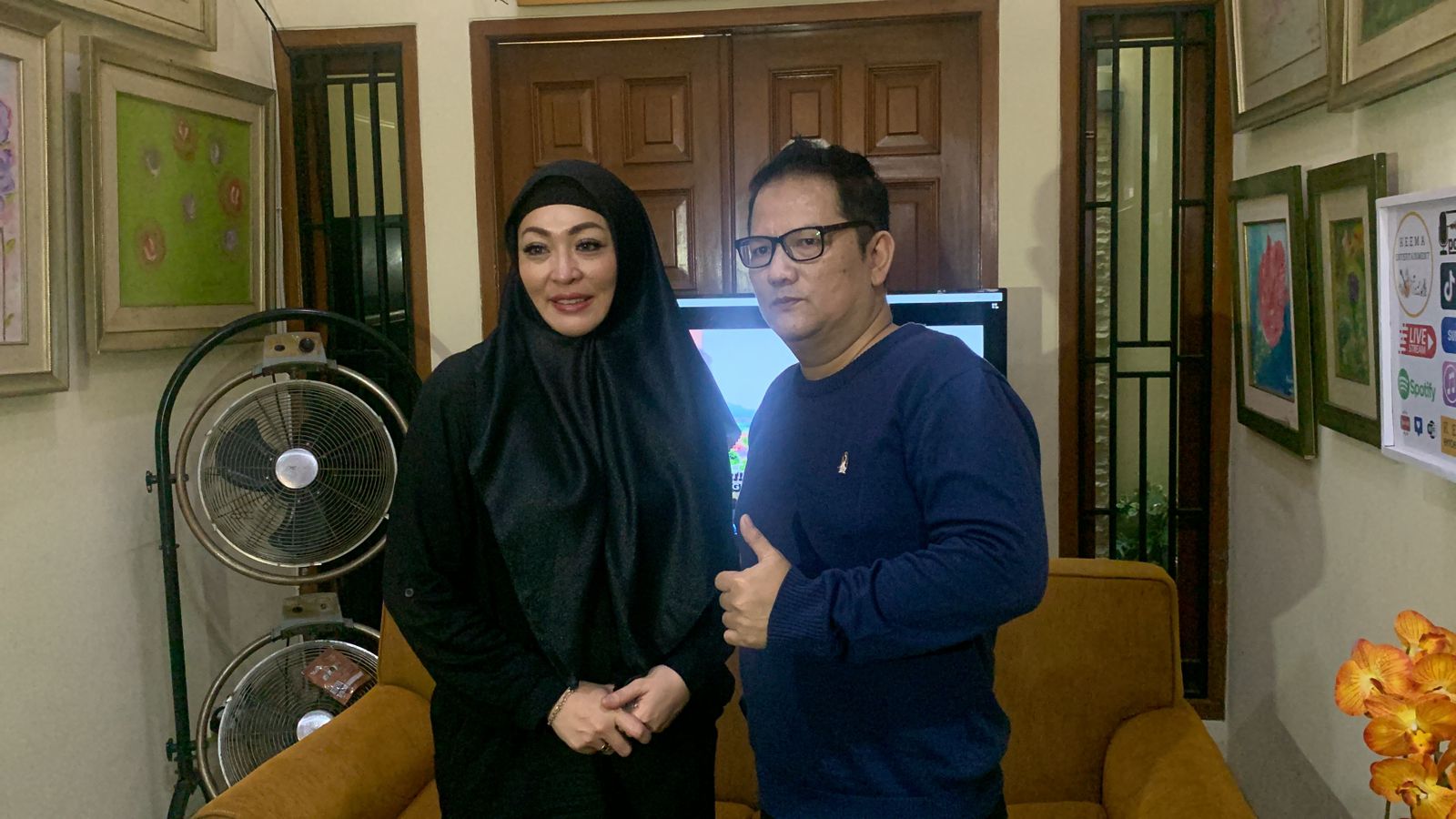 Sambil Nangis, Angelina Sondakh Dedikasikan Lagu 'Setia' Untuk Mendiang Ayah 2 IMG 20221206 WA0024 - Sambil Nangis, Angelina Sondakh Dedikasikan Lagu 'Setia' Untuk Mendiang Ayah