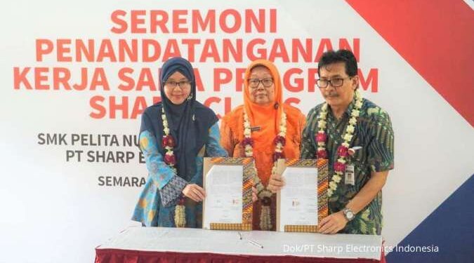Sharp Indonesia Berkomitmen Membangun Negeri melalui Program Sharp Class 1 PT Sharp Electronics Indonesia