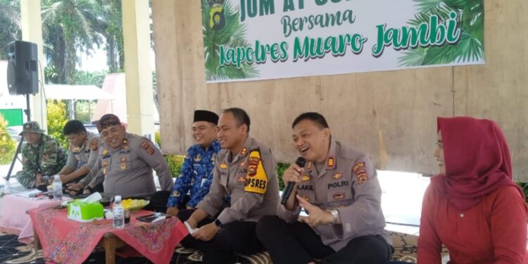 Jumat Curhat Warga Sungai Bahar Keluhkan Listrik PLN Yang Sering Mati dan Pengaruh Anak Muda Ngelem 1 Jumat Curhat Warga Sungai Bahar Keluhkan Listrik PLN Yang Sering Mati dan Pengaruh Anak Muda Ngelem
