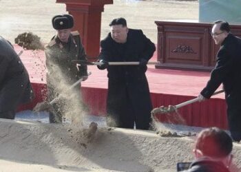 Kim Jong Un Bangun 10 Ribu Apertemen dan Rumah Kaca