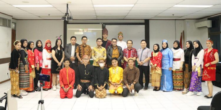 Universitas Esa Unggul
