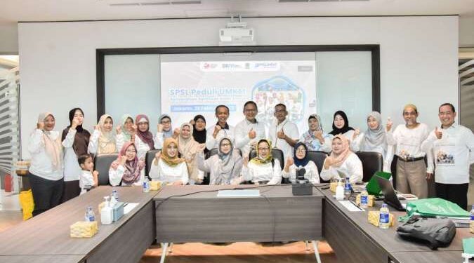 Dorong UMKM Naik Kelas, Subholding Pelindo Serahkan Sertifikat Halal 1 PT Pelindo