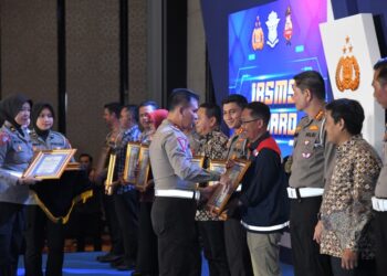 PT Hutama Karya (Persero)