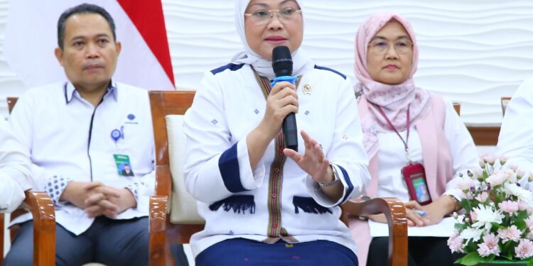 Sesuai Surat Edaran Kemnaker, THR Keagamaan 2023 Wajib Dibayar Penuh
