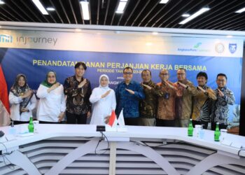 Menaker Saksikan Penandatanganan PKB Serikat Pekerja Angkasa Pura I