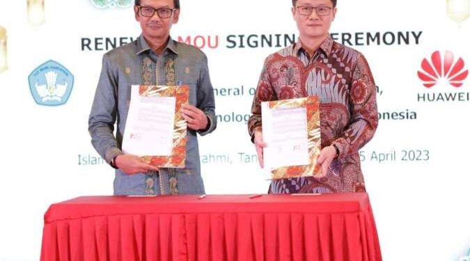 Donasi Ramadhan Huawei Perkuat Pendidikan & Pelatihan Kecakapan Digital untuk Santri 1 Huawei